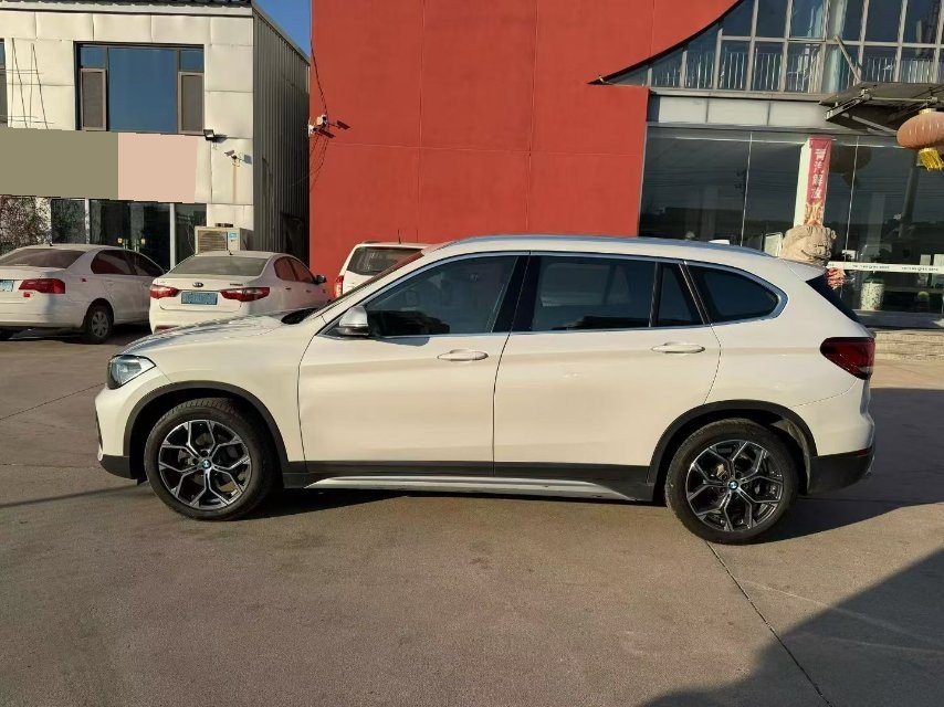 BMW X1 2023 صورة سيارة #5