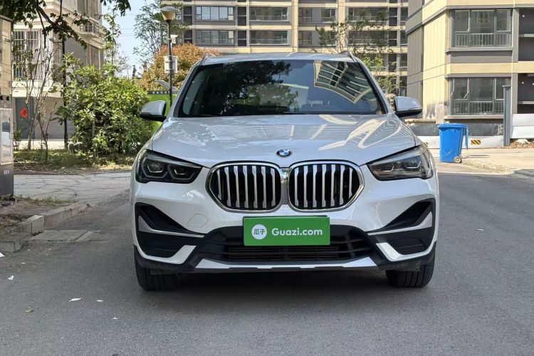 BMW X1 2020 #3 BMW X1 2020 car image #3