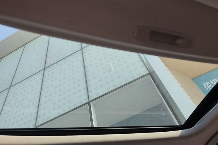 GEELY Emgrand L HiP 2023 car image #18