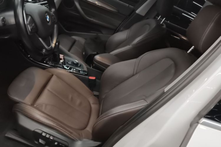 BMW X1 2018 car image #20
