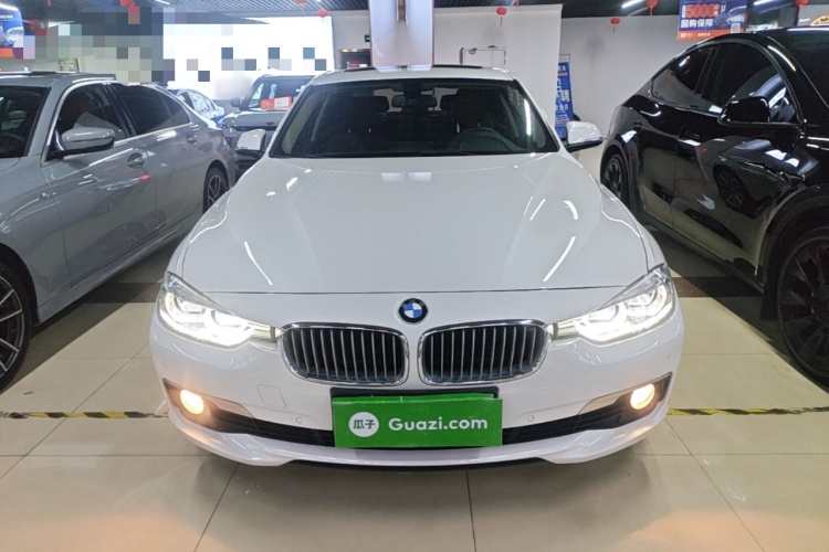 BMW 3 Series 2019 #3 BMW 3 Series 2019 car image #3