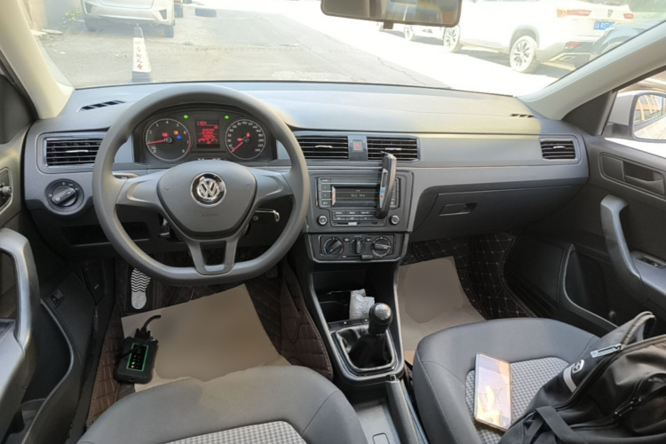 Volkswagen Santana 2020 car image #10