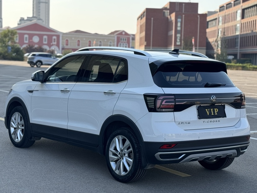Volkswagen T-Cross 2022 car image #6