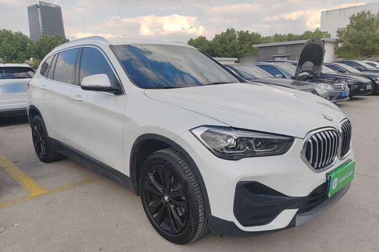 BMW X1 2021 #4 BMW X1 2021 car image #4
