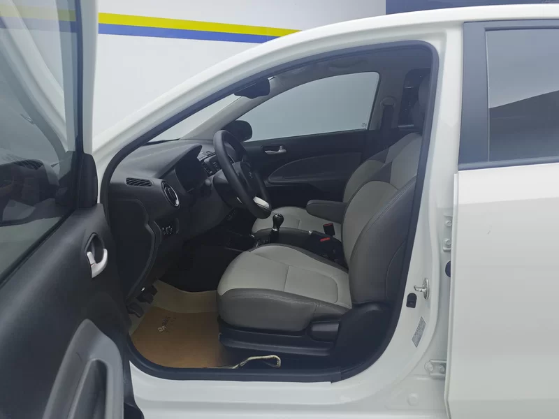 Kia Pegas 2018 imagen de coche #11