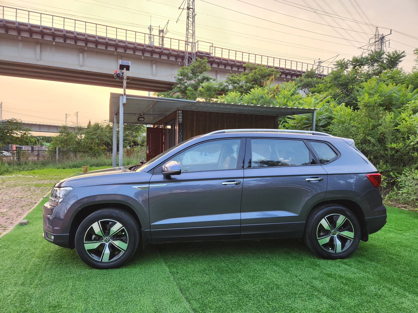 Volkswagen Tharu 2022 car image #7
