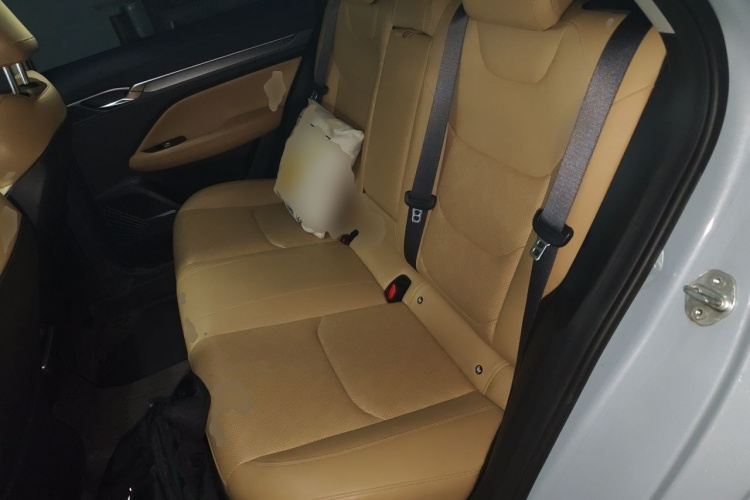 GEELY Emgrand L HiP 2023 car image #10