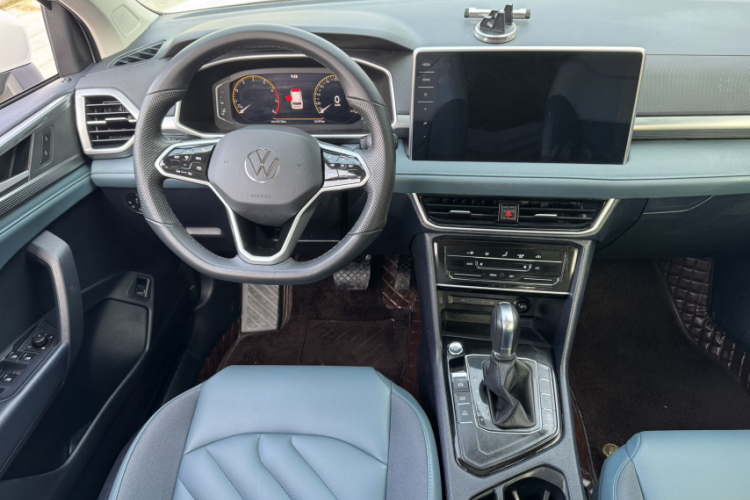 Volkswagen Tharu 2023 immagine di auto #11