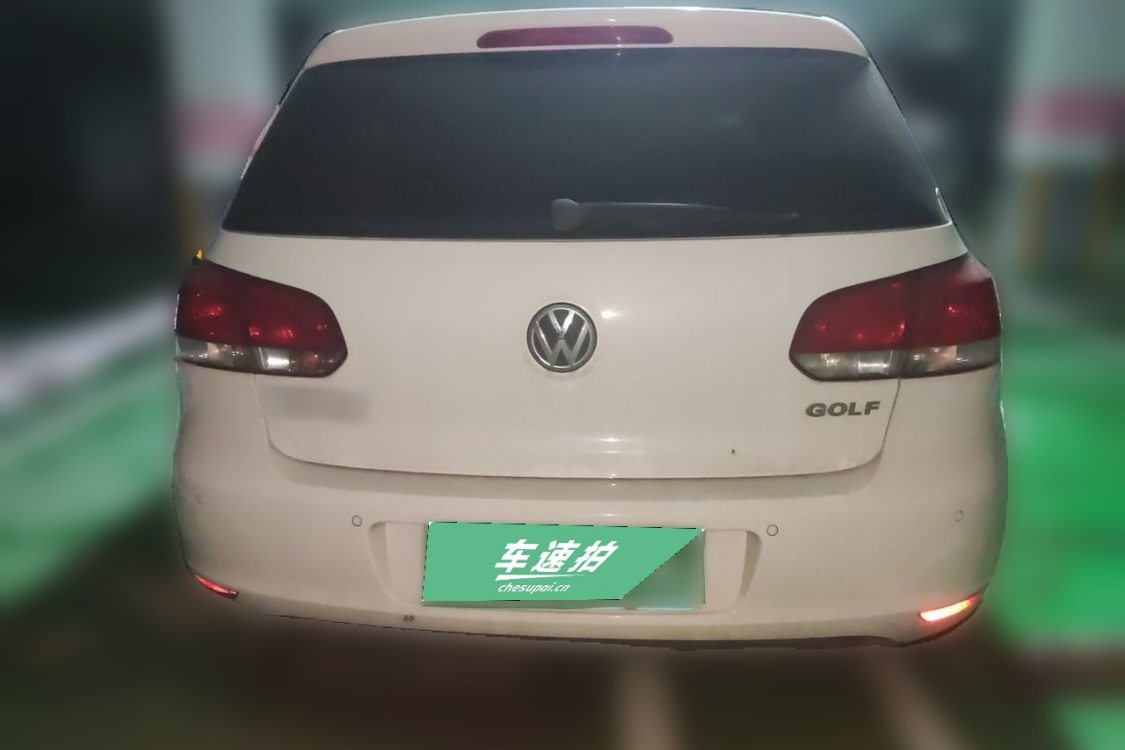Volkswagen Golf 2014 car image #6