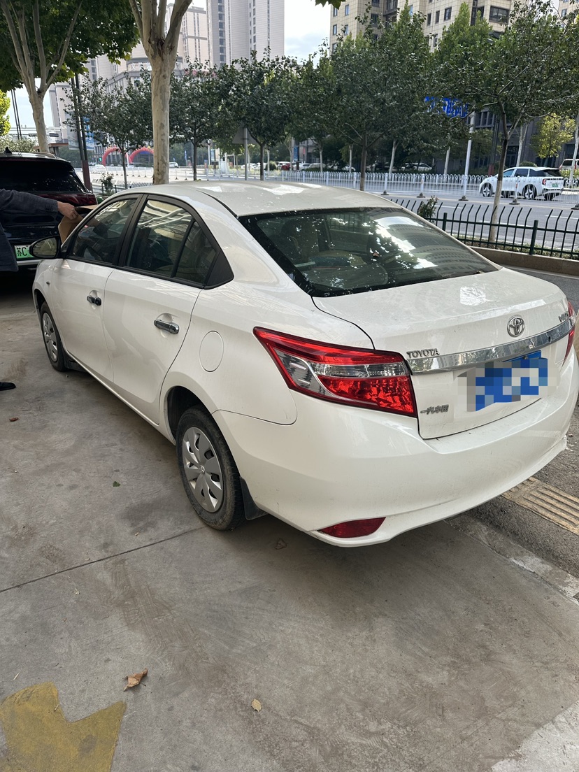 Toyota Vios 2014 #2 Toyota Vios 2014 صورة سيارة #2