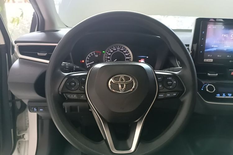 Toyota Corolla 2019 #11 Toyota Corolla 2019 car image #11