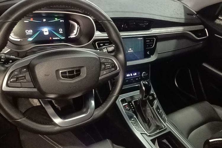 GEELY Emgrand 2019 #10 GEELY Emgrand 2019 car image #10