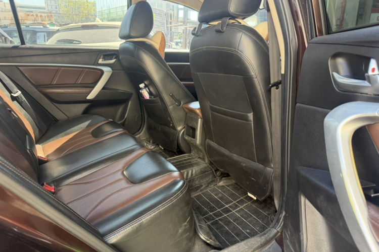 GEELY Emgrand 2017 صورة سيارة #19