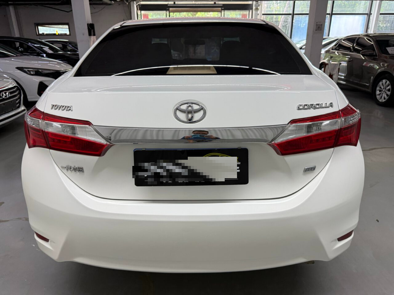 Toyota Corolla 2014 #10 Toyota Corolla 2014 car image #10