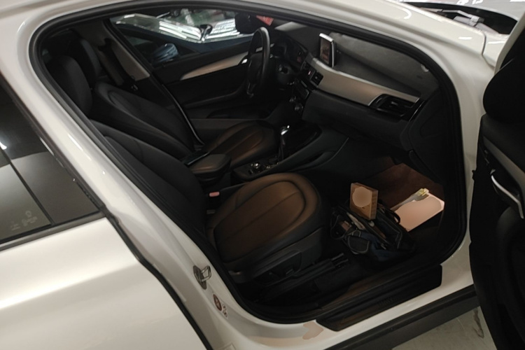 BMW X1 2017 #24 BMW X1 2017 car image #24