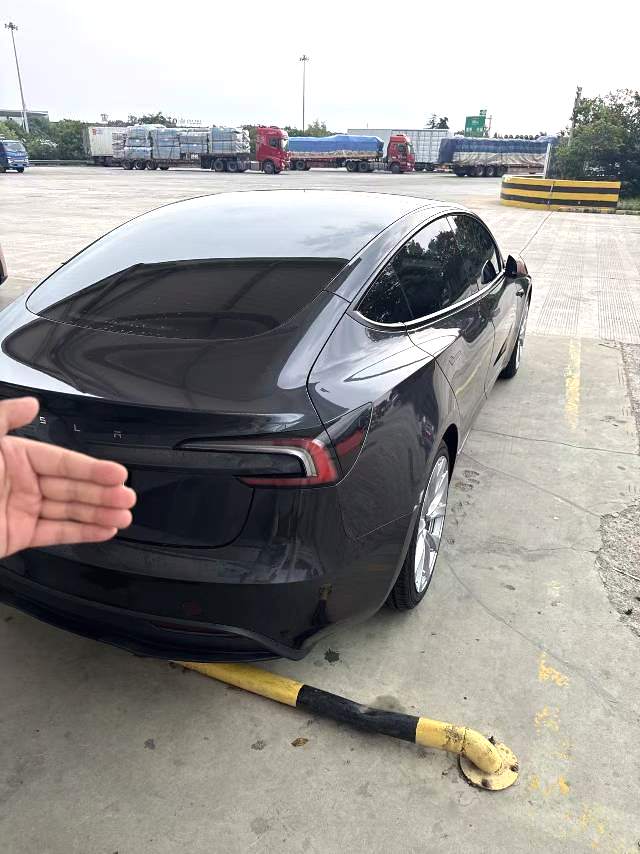 Tesla Model 3 2024 #2 Tesla Model 3 2024 car image #2