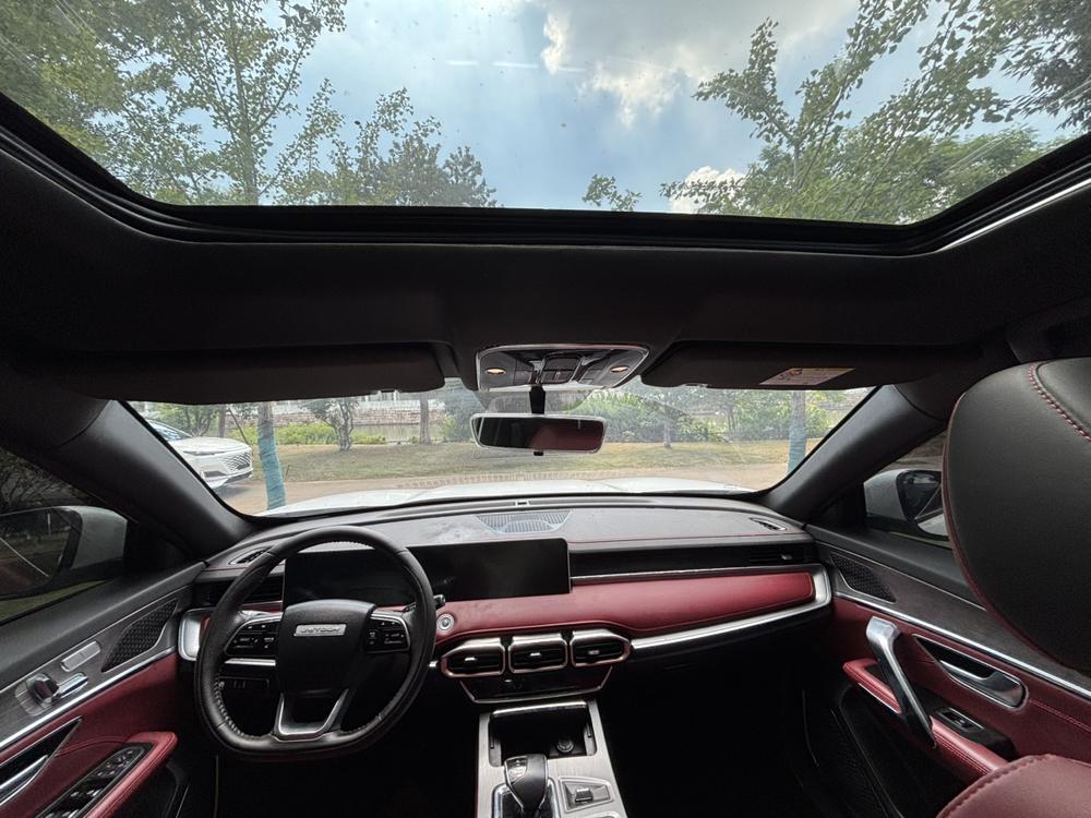 Jetour X70 PLUS 2022 car image #11