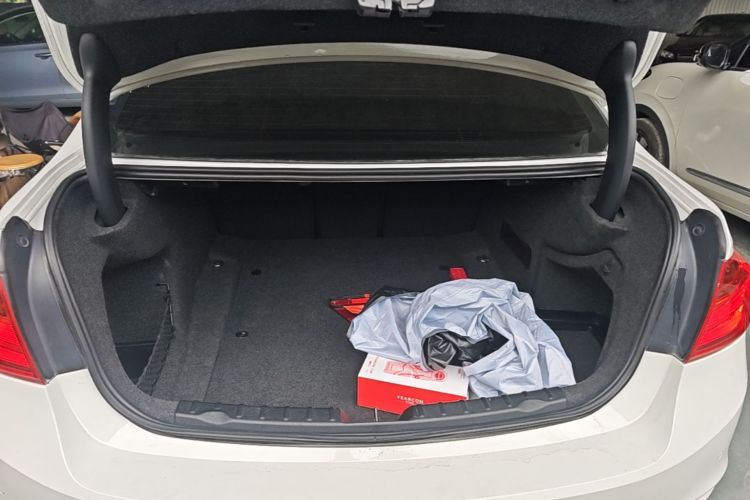 BMW 3 Series 2015 #21 BMW 3 Series 2015 car image #21