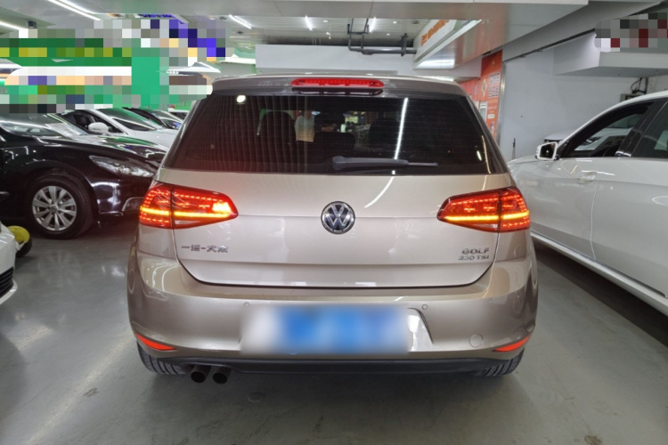 Volkswagen Golf 2016 car image #6