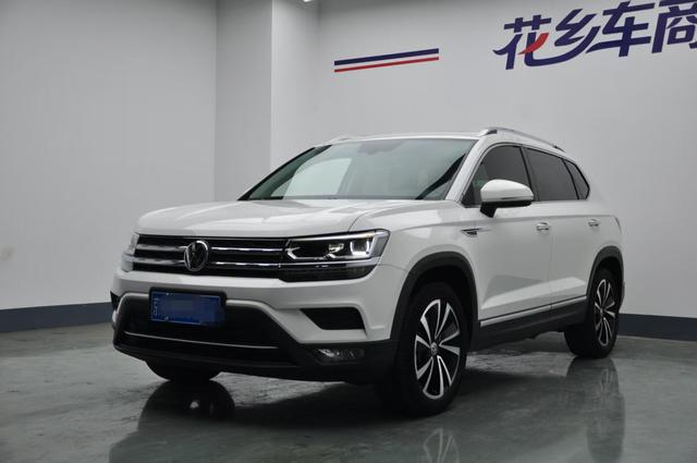 Volkswagen Tharu 2018 #16 Volkswagen Tharu 2018 صورة سيارة #16