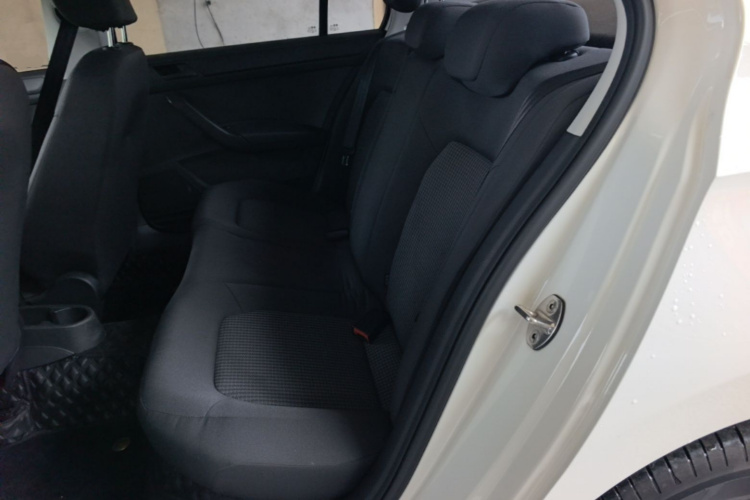 Volkswagen Santana 2018 #17 Volkswagen Santana 2018 car image #17