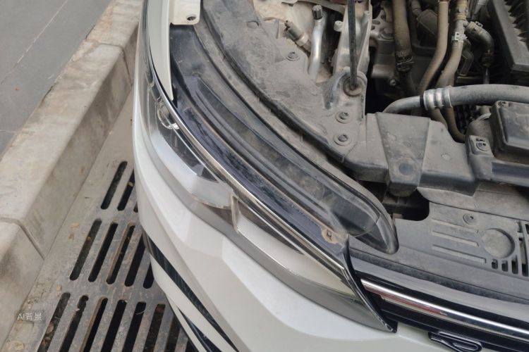 Volkswagen Golf 2022 car image #8