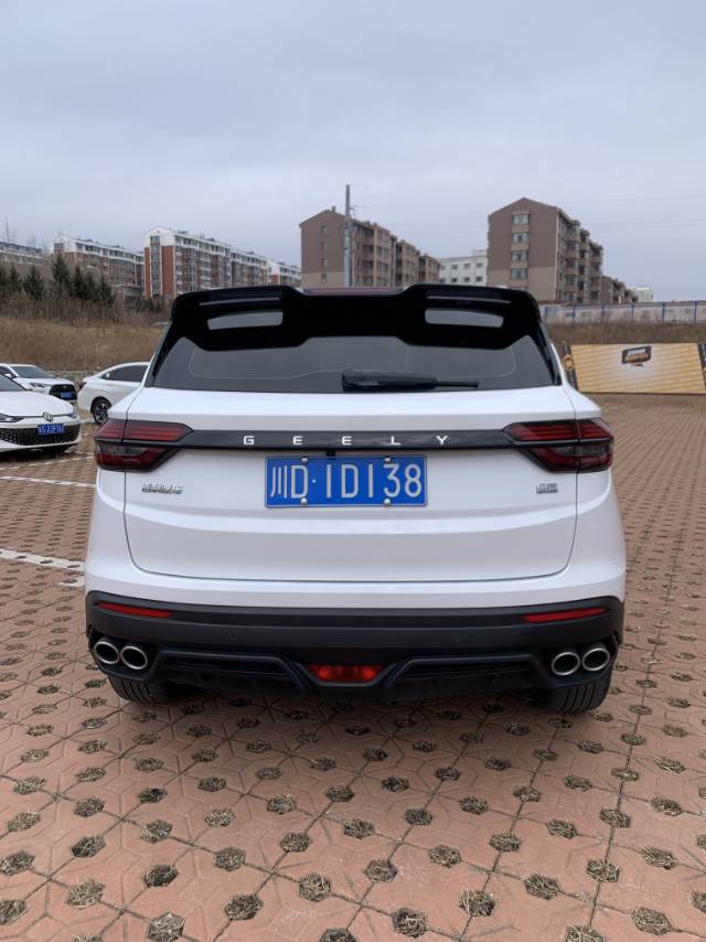 GEELY Coolray 2022 #5 GEELY Coolray 2022 car image #5