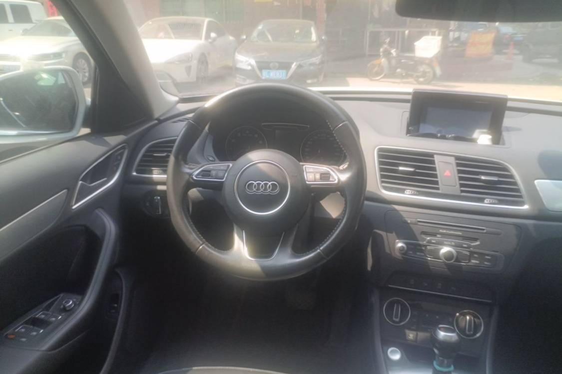 Audi Q3 2016 #22 Audi Q3 2016 immagine di auto #22