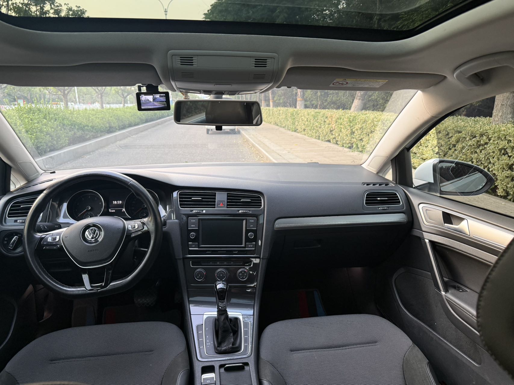 Volkswagen Golf 2018 #8 Volkswagen Golf 2018 car image #8