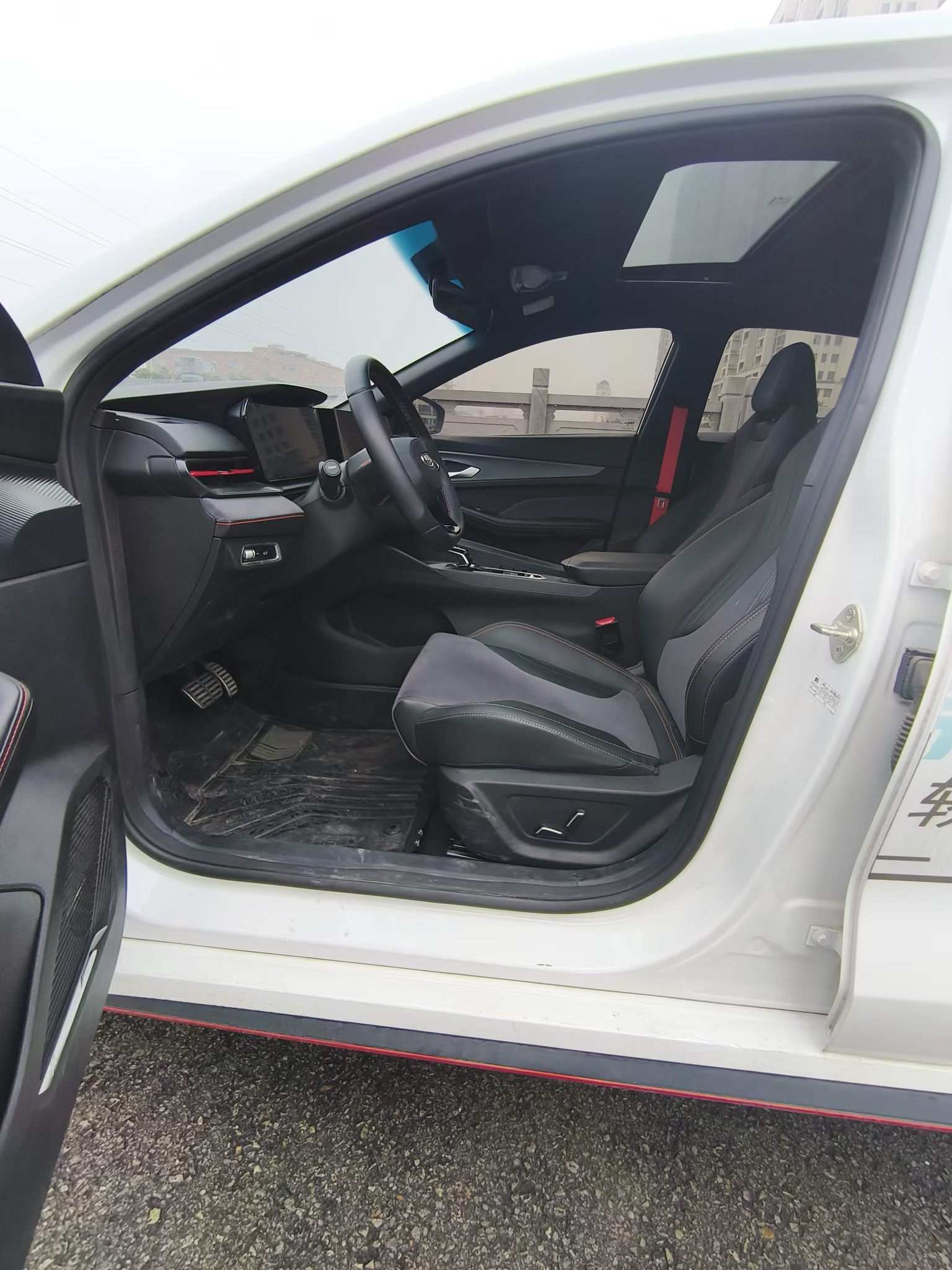 GEELY Binray 2024 imagen de coche #8