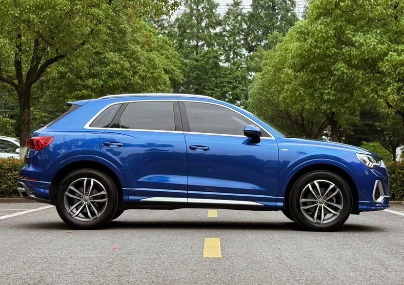 Audi Q3 2024 #3 Audi Q3 2024 car image #3