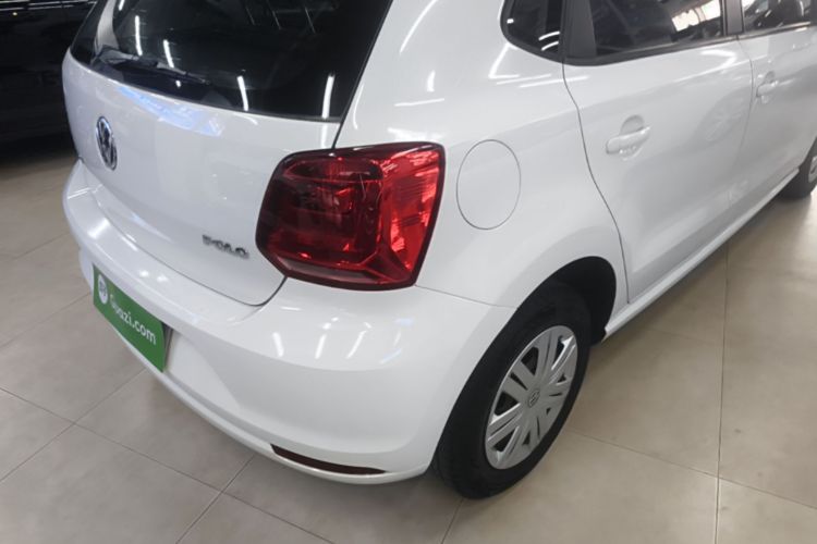 Volkswagen Polo 2017 #8 Volkswagen Polo 2017 car image #8