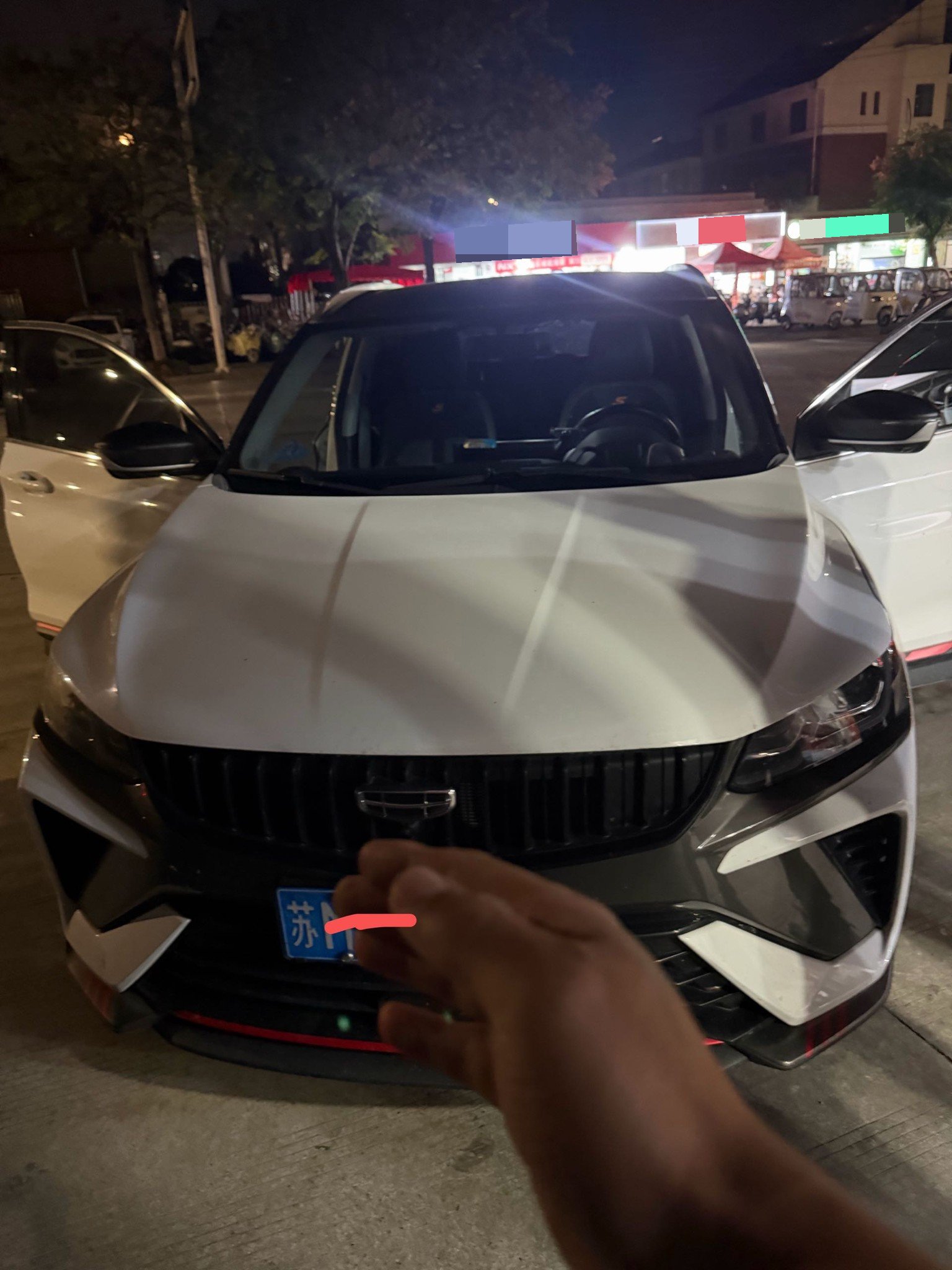 GEELY Coolray 2024 car image #3