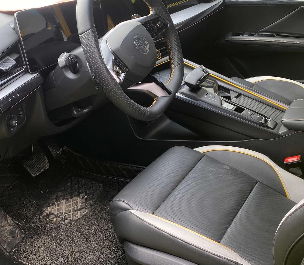 MG 5 Scorpio 2022 car image #7
