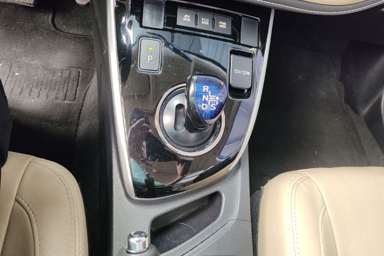 Toyota Corolla 2017 car image #14