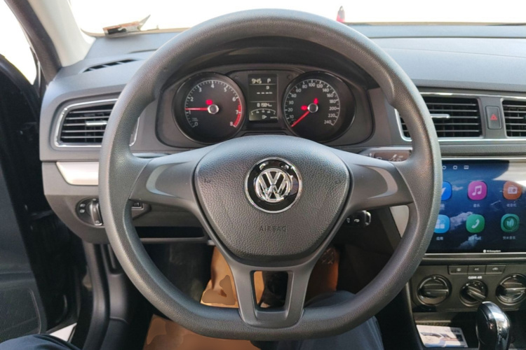 Volkswagen Lavida 2018 #11 Volkswagen Lavida 2018 car image #11