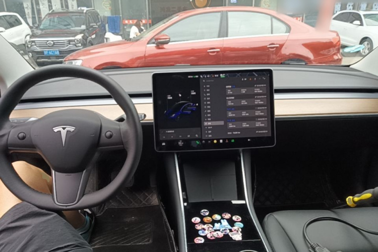 Tesla Model 3 2020 #10 Tesla Model 3 2020 car image #10