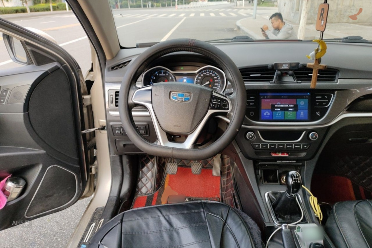GEELY Emgrand 2017 car image #12