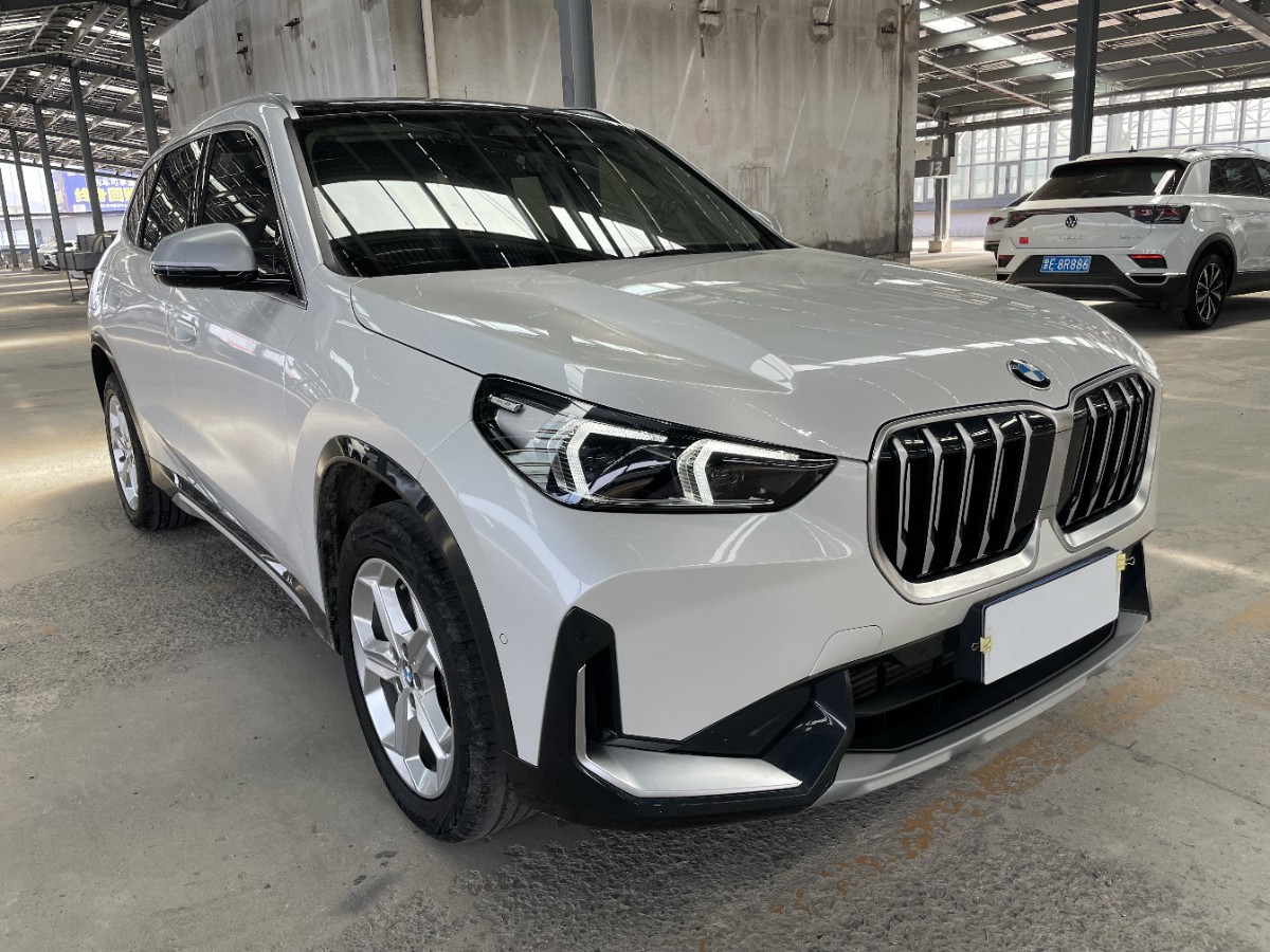 BMW X1 2023 #3 BMW X1 2023 car image #3