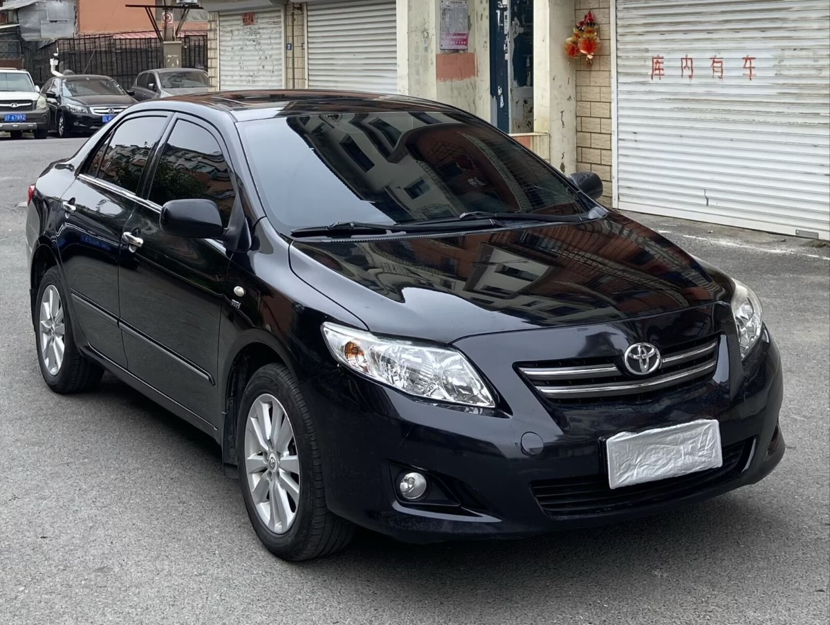 Toyota Corolla 2010 car image #2