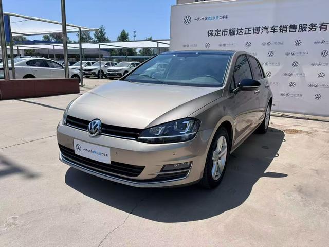 Volkswagen Golf 2017 car image #10