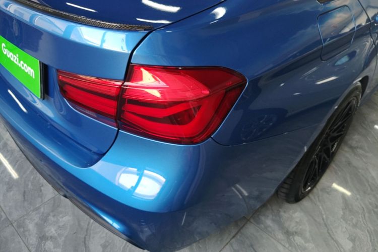 BMW 3 Series 2017 car image #8
