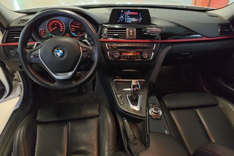 BMW 3 Series 2015 car image #10