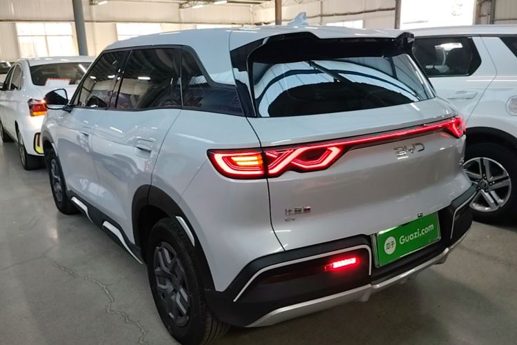 BYD YuanUP 2025 #5 BYD YuanUP 2025 car image #5