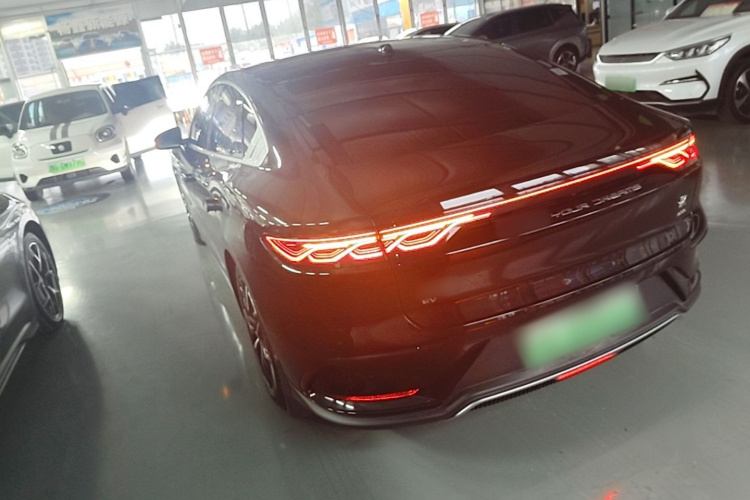 BYD Han 2024 #5 BYD Han 2024 car image #5
