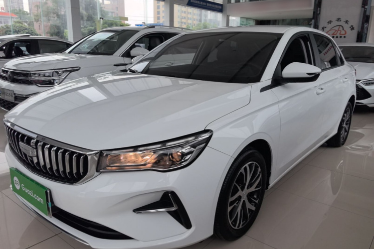 GEELY Emgrand 2025 car image #2