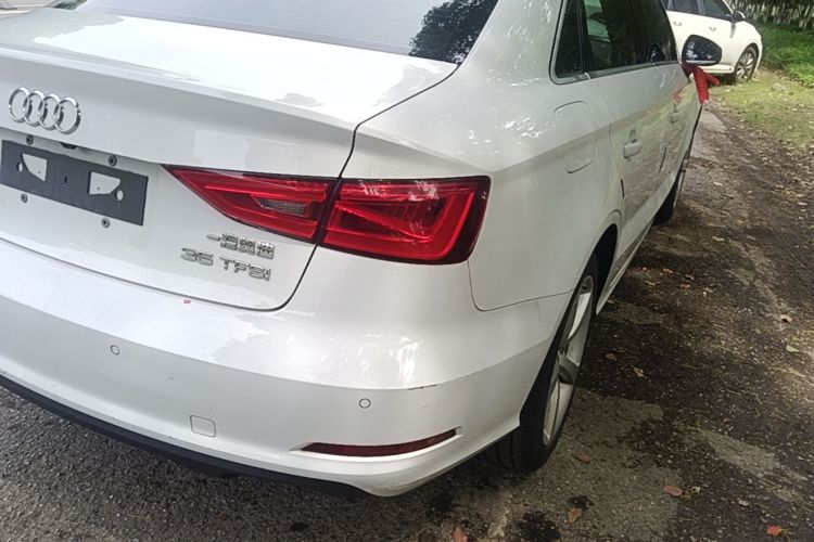 Audi A3 2015 car image #8