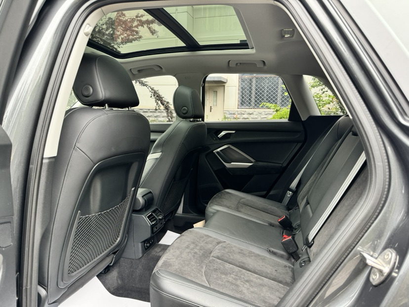 Audi Q3 2022 #6 Audi Q3 2022 car image #6