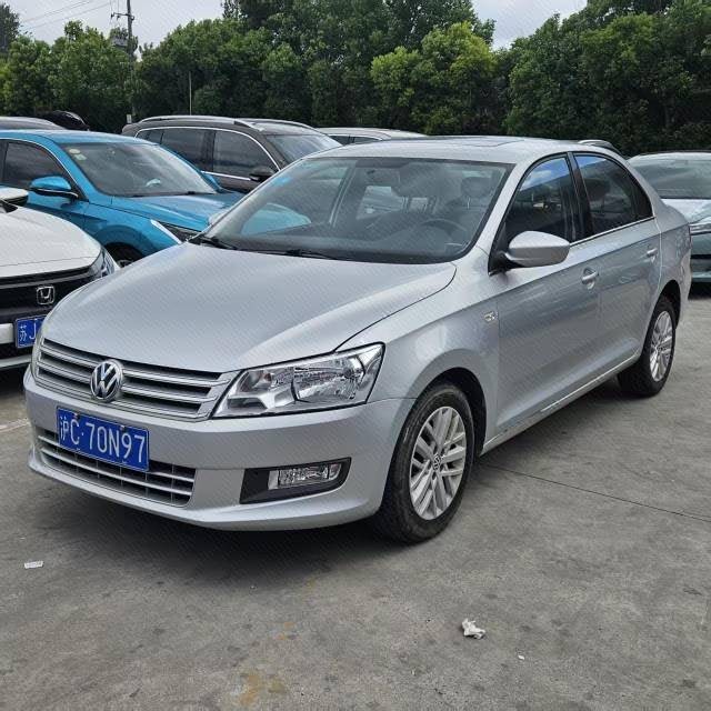 Volkswagen Santana 2014 car image 