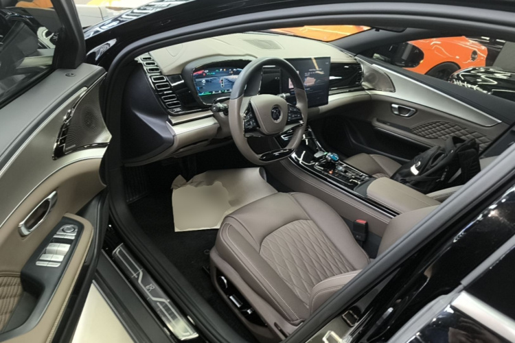 BYD Han 2022 car image #12